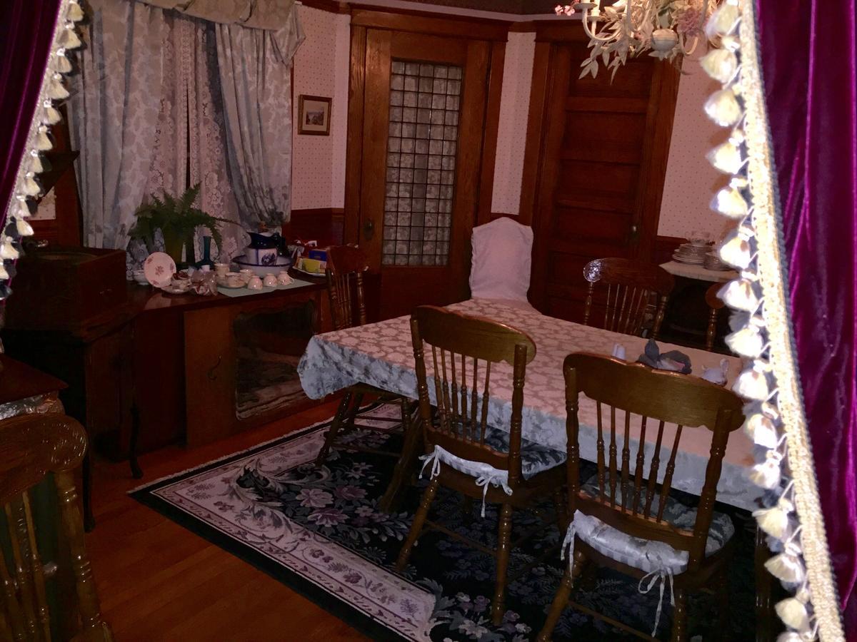 Scarlett House Victorian B & B Janesville Kültér fotó